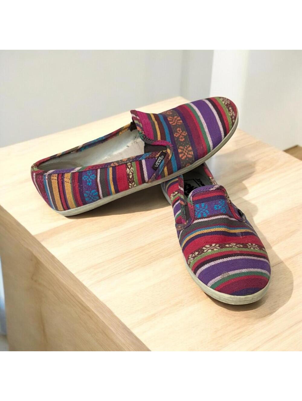 SOLD Woven Tribal Print Shoes Men 4.5 Women 6 [COPY]
